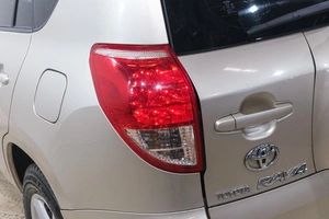 Внедорожник Toyota RAV4 2006 года, 1099000 рублей, Новокузнецк