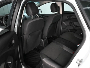 Хетчбэк Ford Focus 2012 года, 879000 рублей, Аксай