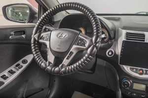 Седан Hyundai Solaris 2011 года, 739000 рублей, Томск