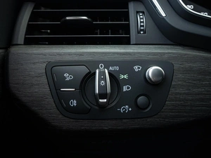 Седан Audi A4 2019 года, 2995000 рублей, Краснодар