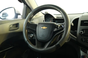Седан Chevrolet Aveo 2012 года, 789000 рублей, Омск