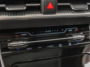 Седан Kia K5 2023 года, 2999000 рублей, Красноярск