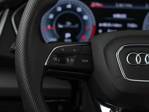 Внедорожник Audi Q5 2025 года, 6549999 рублей, Москва