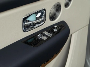 Внедорожник Rolls-Royce Cullinan 2019 года, 33000077 рублей, Москва