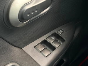 Хетчбэк Nissan Note 2011 года, 814000 рублей, Ижевск