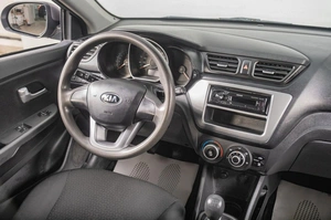 Седан Kia Rio 2014 года, 859000 рублей, Томск