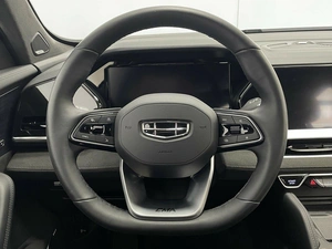 Внедорожник Geely Monjaro 2024 года, 3795000 рублей, Красноярск