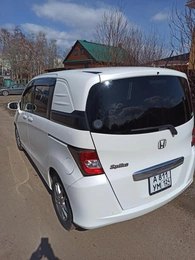 Минивэн Honda Freed 2013 года, 1100000 рублей, Красноярск