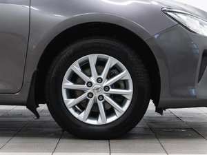 Седан Toyota Camry 2015 года, 1612000 рублей, Красноярск