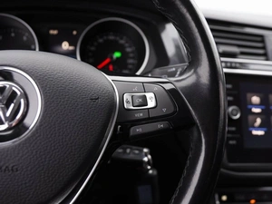 Внедорожник Volkswagen Tiguan 2019 года, 2420000 рублей, Волгоград