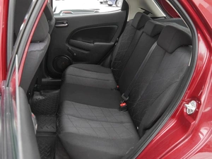 Хетчбэк Mazda 2 2011 года, 855000 рублей, Волгоград