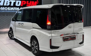Минивэн Honda Stepwgn 2017 года, 1897000 рублей, Красноярск