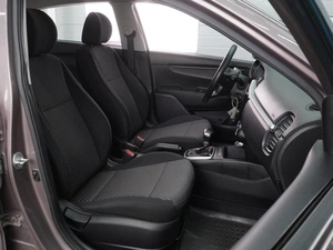 Хетчбэк Kia Rio X-Line 2018 года, 1599000 рублей, Воронеж