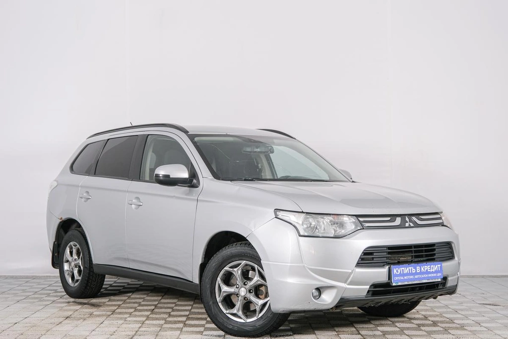 Внедорожник Mitsubishi Outlander 2013 года, 1399000 рублей, Красноярск