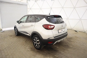 Внедорожник Renault Kaptur 2018 года, 1450000 рублей, Обнинск