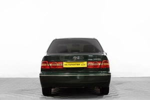Седан Toyota Vista 2002 года, 469000 рублей, Барнаул