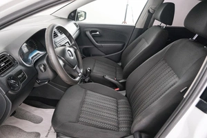 Седан Volkswagen Polo 2018 года, 869000 рублей, Красноярск