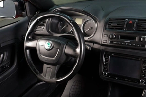 Хетчбэк Skoda Fabia 2012 года, 599000 рублей, Тюмень