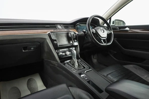 Седан Volkswagen Passat 2016 года, 1899000 рублей, Новосибирск