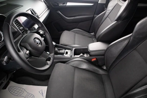 Внедорожник Skoda Karoq 2021 года, 2339000 рублей, Оренбург