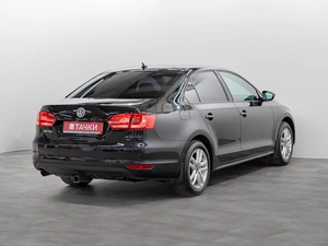 Седан Volkswagen Jetta 2014 года, 895000 рублей, Красноярск