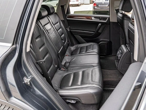 Внедорожник Volkswagen Touareg 2012 года, 1970000 рублей, Краснодар