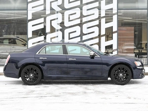 Седан Chrysler 300C 2012 года, 1699000 рублей, Волгоград
