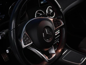 Седан Mercedes-benz CLA-класс 2018 года, 1899364 рублей, Москва