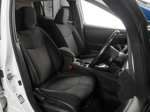Хетчбэк Nissan Leaf 2017 года, 1659000 рублей, Тюмень