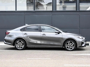 Седан Kia Cerato 2021 года, 1944000 рублей, Кирилловка