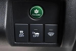 Внедорожник Honda Vezel 2015 года, 1789000 рублей, Новосибирск