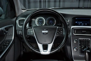 Седан Volvo S60 2010 года, 1099000 рублей, Красноярск