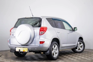 Внедорожник Toyota RAV4 2008 года, 939000 рублей, Пермь