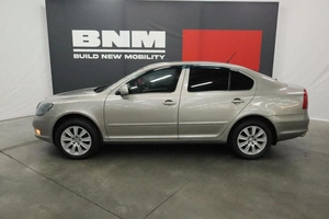Хэтчбек Skoda Octavia 2011 года, 980000 рублей, Курск