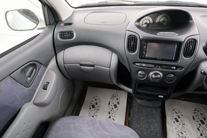 Минивэн Toyota Funcargo 2001 года, 459000 рублей, Красноярск