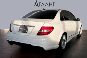Седан Mercedes-Benz C-класс 2013 года, 1749000 рублей, Красноярск