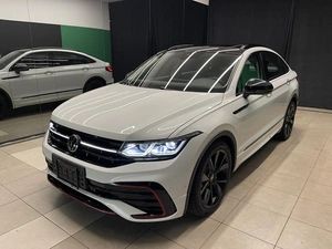 Внедорожник Volkswagen Tiguan 2022 года, 4500000 рублей, Красноярск