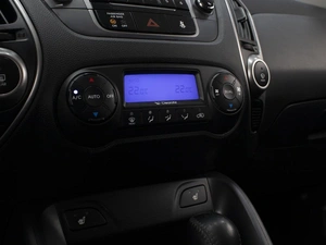 Внедорожник Hyundai ix35 2010 года, 1180000 рублей, Омск