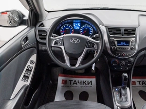 Седан Hyundai Solaris 2016 года, 1150000 рублей, Красноярск