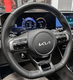 Седан Kia K5 2023 года, 2867000 рублей, Красноярск