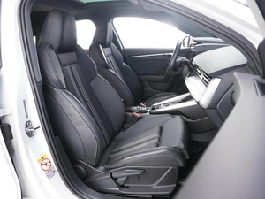 Седан Audi A3 2021 года, 2987444 рублей, Москва