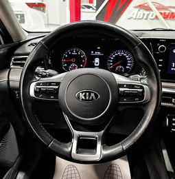 Седан Kia K5 2020 года, 2697000 рублей, Красноярск