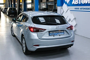 Седан Mazda Axela 2017 года, 1378000 рублей, Солонцы