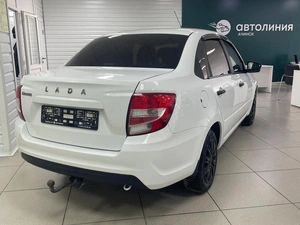 Седан ВАЗ (LADA) Granta 2018 года, 690000 рублей, Ачинск