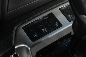 Внедорожник Toyota Land Cruiser 2015 года, 5319000 рублей, Новокузнецк