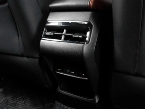 Внедорожник Geely Coolray 2023 года, 2149000 рублей, Тюмень