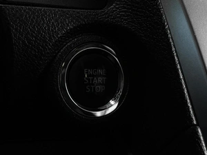 Седан Toyota Camry 2014 года, 2549000 рублей, Тюмень