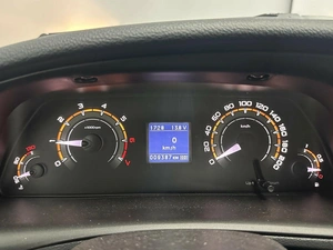 Внедорожник ВАЗ (LADA) Niva Travel 2024 года, 1385000 рублей, Красноярск