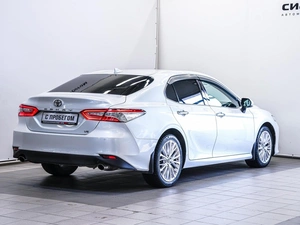 Седан Toyota Camry 2019 года, 3190000 рублей, Красноярск