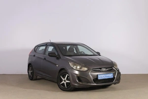 Хетчбэк Hyundai Solaris 2012 года, 889000 рублей, Новосибирск